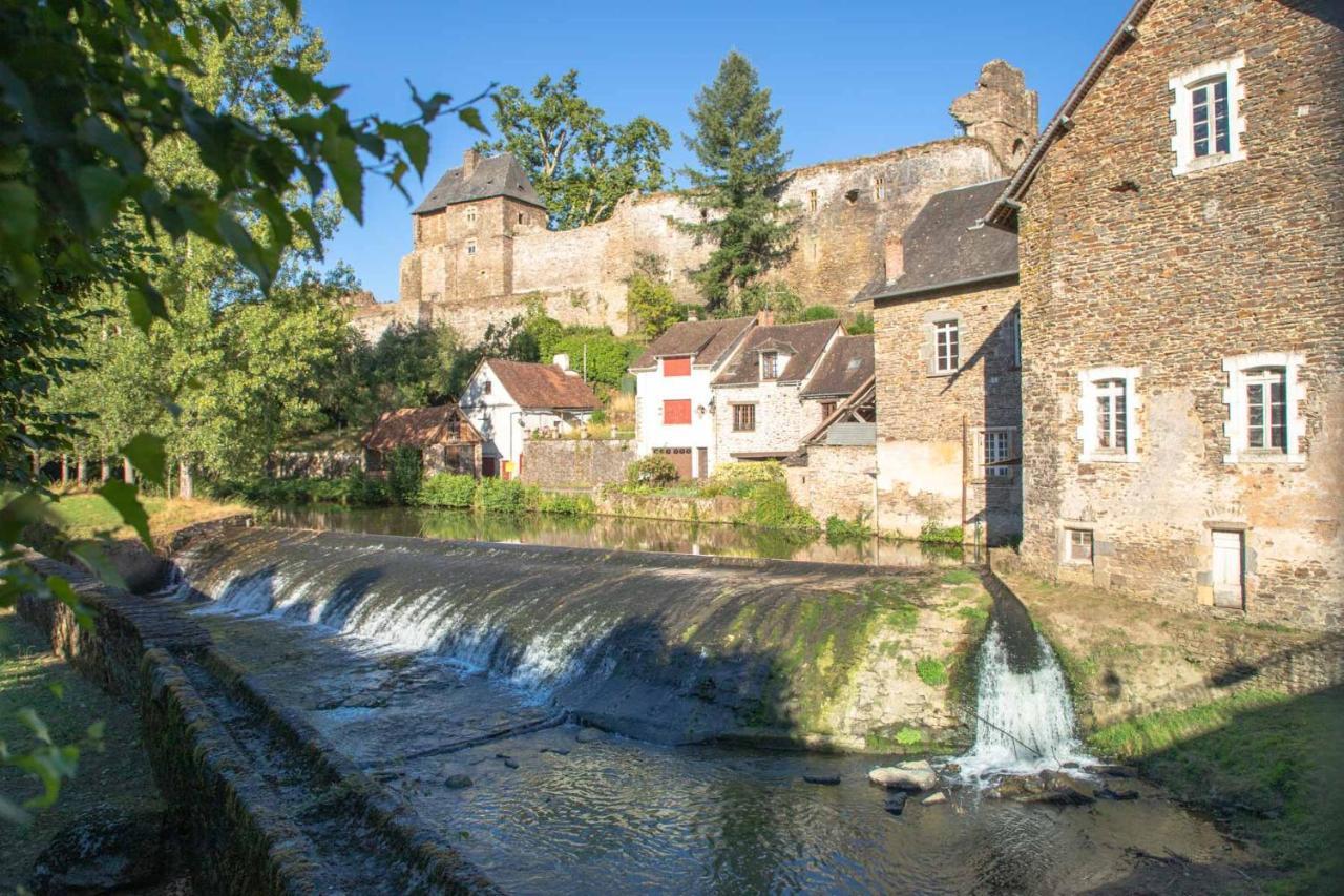 Villa Au Bord De La Rivier Segur-le-Chateau Exterior foto